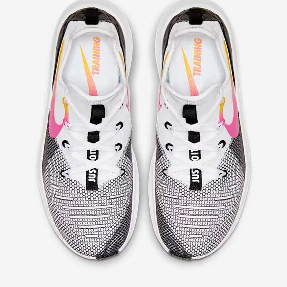 Nike Free TR 8 Athletic Shoes- Black/Laser Fuschia - Picture 6 of 11